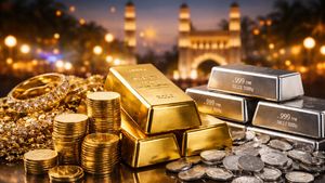 Hyderabad Gold Silver Rate Today, February 12, 2026: Precious Metals Reflect Fresh Market Shift In Nizam City