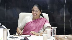 Delhi CM Rekha Gupta Urges Brotherhood On Holi, Highlights Roads, Transport And Pollution Control Measures