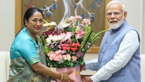 Delhi CM Rekha Gupta Congratulates PM Modi on Becoming Longest-Serving Head of Government
