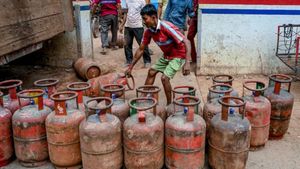 LPG Shortage In Maharashtra: Restaurants, Hotels And Crematorium Services Disrupted Across The State