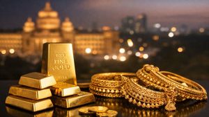 Gold Rate Today in Bangalore, April 4, 2026: IBJA Rates, 22K Gold Prices at Bhima, Abharan, Jos Alukkas, GRT