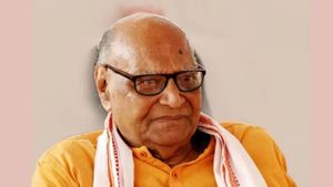S R Ramaswamy, Noted Kannada Writer, Dies At 88 in Bengaluru, Body Kept for Final Viewing at Keshava Shilpa