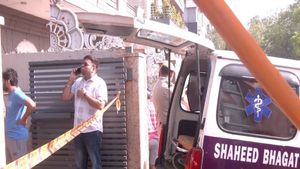 ‘AC Blast Triggered Fire’: Eyewitnesses Share What Happened Inside Vivek Vihar Building