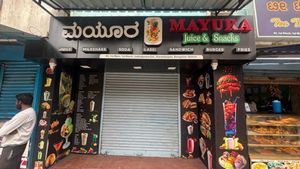 Bengaluru Strike: Tea Shops, Bakeries and Cigarette Vendors Shut Over Licence, Extortion Issues