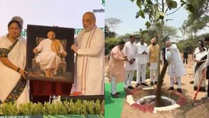 Delhi’s Green Makeover: 70 Lakh Saplings And 300 Electric Buses Unveiled To Tackle Pollution