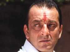    ನಟ ಸಂಜಯ್ ದತ್ ವಿರುದ್ಧ ಎಫ್ಐಆರ್
