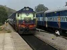 ಗೋಲಗುಂಬಜ್ ರೈಲಿನ ವೇಳೆ ಬದಲು