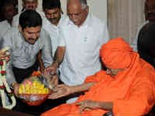 ನಡೆದಾಡುವ ದೇವರಿಗೆ 104ನೇ ಹುಟ್ಟುಹಬ್ಬ