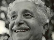 ಸಿಂಗಪುರದಲ್ಲಿ ಮೊಳಗಿದ 