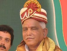 ಯಡಿಯೂರಪ್ಪ ಮನೆಗೆ 30 ಮಠಾಧಿಪತಿಗಳು ಬಂದಿದ್ದೇಕೆ?