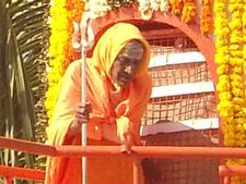 ಶಿವರಾತ್ರಿಯಂದು ಭಕ್ತರಿಗೆ ದರ್ಶನ ನೀಡಿದ ಮಾತಾಜಿ