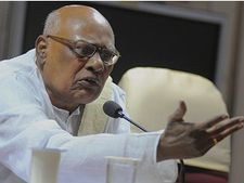 ರಾಜ್ಯಪಾಲ ರೋಸಯ್ಯ 'ಡಿನೋಟಿಫಿಕೇಶನ್' ಸಾಧ್ಯತೆ