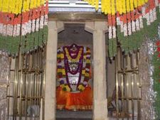 ಮಂತ್ರಾಲಯದಲ್ಲಿ ರೂಮ್ ಬುಕ್ಕಿಂಗ್ ಈಗ ಆನ್ ಲೈನ್ 