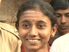 ಕಲೆಯಲ್ಲಿ ಅರಳಿದ ಧಾರವಾಡದ ಪ್ರತಿಭೆ ಶಶಿಕಲಾ