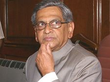 ಮಂಡ್ಯದಲ್ಲಿ ಕೃಷ್ಣ ಕೃಷ್ಣಾ ಏನಿದು ಬಂಡಾಯ?
