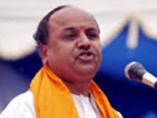 ದ್ವೇಷ ಭಾಷಣ: ತೊಗಾಡಿಯಾರನ್ನು ಜೈಲಿಗೆ ಹಾಕಿ