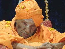 ಸಿದ್ಧಗಂಗಾ ಶ್ರೀಗಳಿಗೆ ಇಂದು 106ನೇ ಹ್ಯಾಪಿ ಬರ್ತ್ ಡೇ