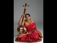 ಕ್ಯಾನ್ಸರ್ ಮಾರಿಗೆ ಗಾಯಕಿ ರಂಜನಿ  ಹೆಬ್ಬಾರ್ ಬಲಿ