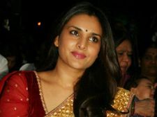 ಮಂಡ್ಯ : ನಾಮಪತ್ರ ಸಲ್ಲಿಸಿದ ನಟಿ ರಮ್ಯಾ