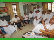 'ರಮ್ಯಾ ತಂದೆ ಮಂಡ್ಯದವರೇ, ತಾತ ನಗರಸಭೆ ಅಧ್ಯಕ್ಷರು' 