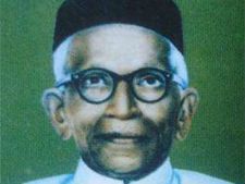 ಹಲವು ಪ್ರಥಮಗಳ ಕನ್ನಡ ಅಧ್ವರ್ಯು ಕುಂದಣಗಾರ