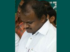 ಕುಮಾರಣ್ಣ ನಮ್ಗೆ ವಿಷ ಕೊಡಲಿ: ರಾಮನಗರ ಜನತೆ