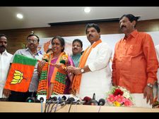 ನಂದನ್ ಪರ ಗಿರೀಶ್ ಕಾರ್ನಾಡ್ ಪ್ರಚಾರ