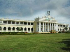 ಮೈಸೂರು ವಿವಿ ಪರೀಕ್ಷೆ ಬರೆದ ಹಿಂಡಲಗಾ ಕೈದಿಗಳು