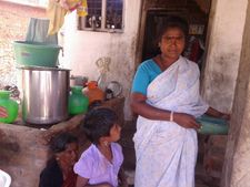 ಮದ್ದೂರು ಲಕ್ಷ್ಮಮ್ಮನ ಹಸಿವು ನೀಗಿದ ಅನ್ನಭಾಗ್ಯ