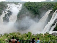 ಶಿವನಸಮುದ್ರ ಬಳಿ ಬಿಎಚ್ಇಎಲ್ ಸೌರ ವಿದ್ಯುತ್ ಘಟಕ