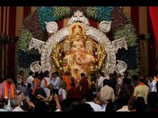ಧಾರವಾಡದಲ್ಲೊಂದು ವಿಸ್ಮಯಕಾರಿ ಗಣೇಶನ ವಿಗ್ರಹ