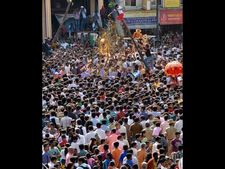 ಉಡುಪಿ ರಥಬೀದಿಯಲ್ಲಿ ವಿಟ್ಲಪಿಂಡಿ ಸಂಭ್ರಮ, ಸಡಗರ
