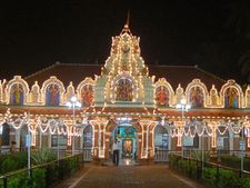 ಮಾರಿ ಪೂಜೆಯಲ್ಲಿ ಕುರಿ, ಕೋಳಿಗೆ ಹೈಕೋರ್ಟ್ ಜೀವದಾನ!