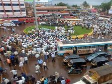 ಶಿವನೇ ಸಿದ್ದಾರೂಢ! ಪೊಲೀಸರ ಬೆಂಡೆತ್ತಿದ್ದ ಆಟೋ ಚಾಲಕ 