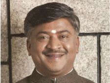 ಶಾಸಕ ವರ್ತೂರು ಪ್ರಕಾಶ್ ಮನೆ ಬಳಿ ವಾಮಾಚಾರ!