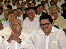  ಜಯಾ ಪ್ರಮಾಣವಚನಕ್ಕೆ ಕಳೆ ತಂದ ರಜನಿ, ಇಳಯರಾಜಾ