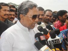 ಕಲಬುರ್ಗಿ ಹತ್ಯೆ ಸುಳಿವು ಕೊಟ್ಟವರಿಗೆ 5 ಲಕ್ಷ ಬಹುಮಾನ