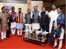 ಧಾರವಾಡ : ಶಾಸಕರಿಂದ ಮೊಬೈಲ್ ಅಪ್ಲಿಕೇಷನ್ ಬಿಡುಗಡೆ