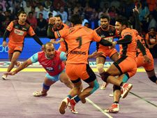 ಪ್ರೋ ಕಬಡ್ಡಿ: ಬೆಂಗಳೂರಿಗೆ ಜಯ ತಂದ ಅಜಯ್ ಠಾಕೂರ್