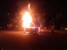 ಶಿರಸಿ: ಸಿಲಿಂಡರ್ ಸ್ಫೋಟಿಸಿ ಹೊತ್ತಿ ಉರಿದ ಓಮ್ನಿ