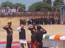 ಅಗಲಿದ ಅಬ್ದುಲ್ ಕಲಾಂಗೆ ಟ್ವಿಟ್ಟರ್ ನಲ್ಲಿ ಅಶ್ರುತರ್ಪಣ