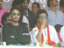 ರೈತರಿಗೆ ಚಿತ್ರರಂಗದ ಬೆಂಬಲ, ಭಾಷಣಕ್ಕೆ ಟ್ವೀಟ್ ಪ್ರತಿಕ್ರಿಯೆ