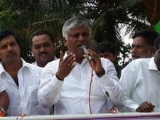 'ರಾಹುಲ್ ಗಾಂಧಿ ಅವರಿಗೆ ರಮ್ಯಾ ರೈಟ್ ಹ್ಯಾಂಡ್'