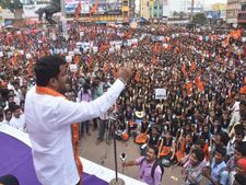 ಹುಬ್ಬಳ್ಳಿ: ಹಾಸ್ಟೆಲ್ ಅವ್ಯವಸ್ಥೆ ಸರಿಪಡಿಸಲು ಆಗ್ರಹಿಸಿ ಬೃಹತ್ ಜಾಥಾ