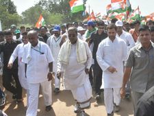 ಚಿತ್ರಗಳು : ಹಾವೇರಿಗೆ ಭೇಟಿ ನೀಡಿದ ರಾಹುಲ್ ಗಾಂಧಿ  