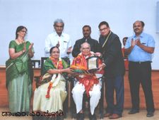ಹುಬ್ಬಳ್ಳಿಯಲ್ಲಿ ಡಾ. ಎಂ.ಎಂ.ಜೋಶಿಗೆ ಆತ್ಮೀಯ ಸನ್ಮಾನ