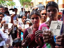 ಉಪ ಚುನಾವಣೆ : ಹೆಬ್ಬಾಳ 46, ದೇವದುರ್ಗದಲ್ಲಿ 61ರಷ್ಟು ಮತದಾನ