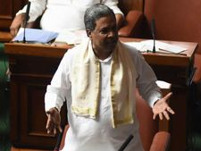 ಕಾಂಗ್ರೆಸ್ಸಿಗೇ 'ಧಿಕ್ಕಾರ' ಎಂದು ಕೂಗಿದ ಸಿಎಂ ಸಿದ್ದರಾಮಯ್ಯ!