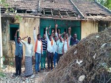 ಪಾಂಡವಪುರದಲ್ಲಿ ಪಾಳುಬಿದ್ದ ವಸತಿ ಗೃಹ, ತಹಸೀಲ್ದಾರಿಗೆ ನೆಲೆಯೇ ಇಲ್ಲ