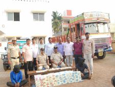 30 ಲಕ್ಷ ಮೌಲ್ಯದ ಸಿಗರೇಟ್ ಕದ್ದವರು ಸಿಕ್ಕಿಬಿದ್ದರು